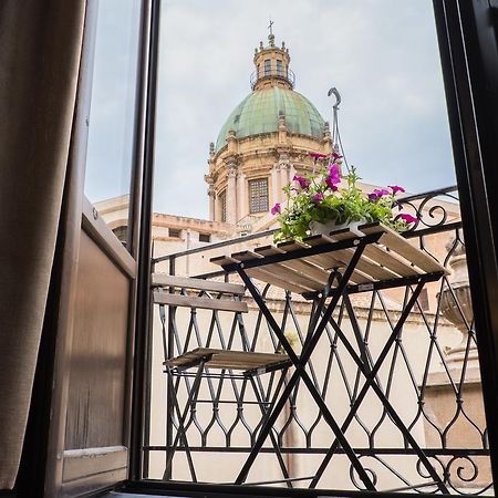 شقة باليرمو  في Centro Casa Monteleone المظهر الخارجي الصورة